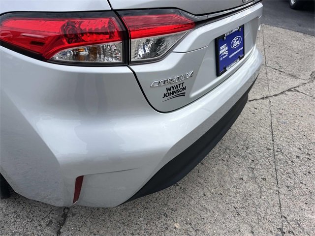 Used 2026 Toyota Corolla LE image 10