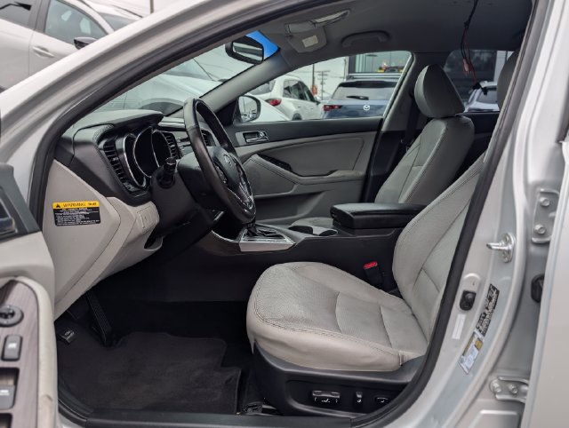 Used 2012 Kia Optima EX FWD image 12