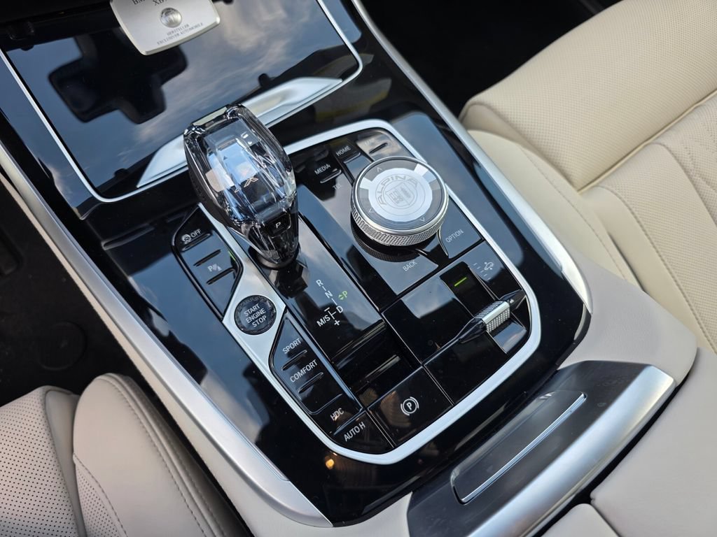 New 2026 BMW ALPINA XB7 AWD/4WD image 16