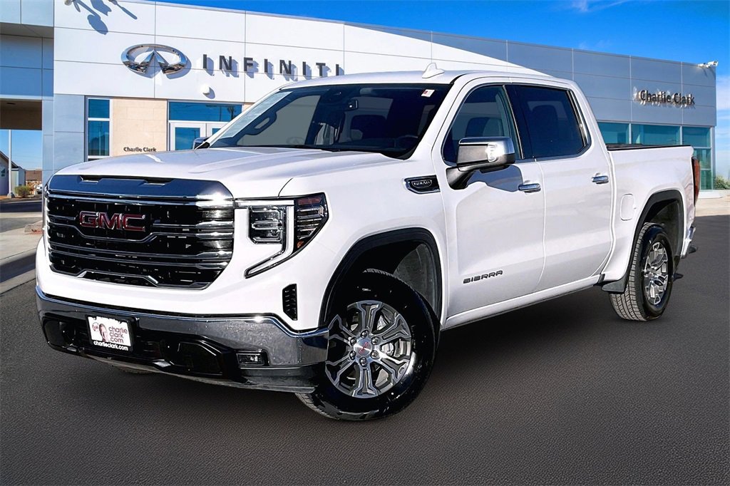 Used 2025 GMC Sierra 1500 SLT image 1
