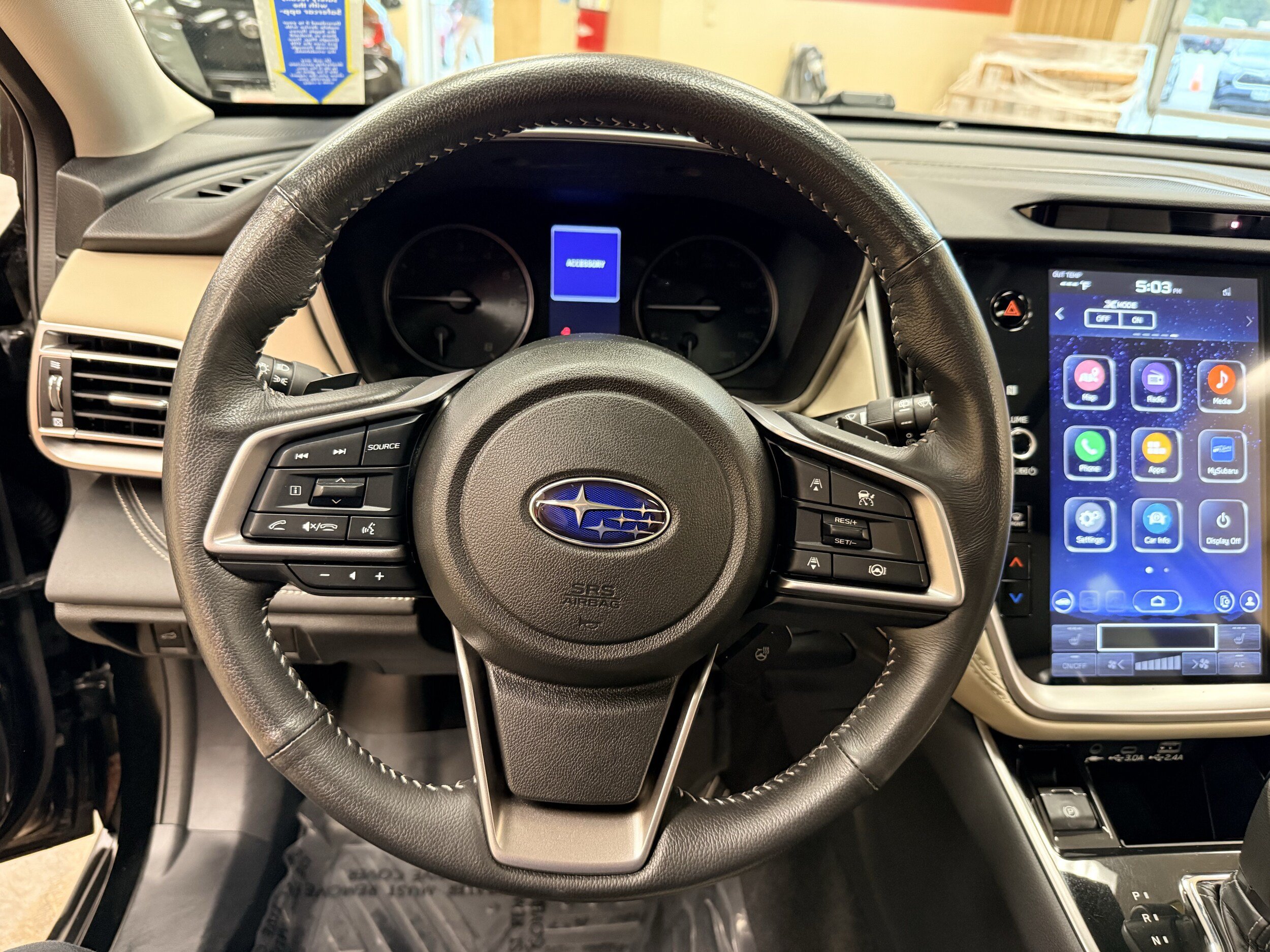 Used 2025 Subaru Outback Limited AWD/4WD image 12