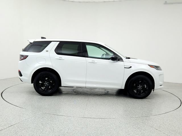 Certified 2025 Land Rover Discovery Sport S image 4