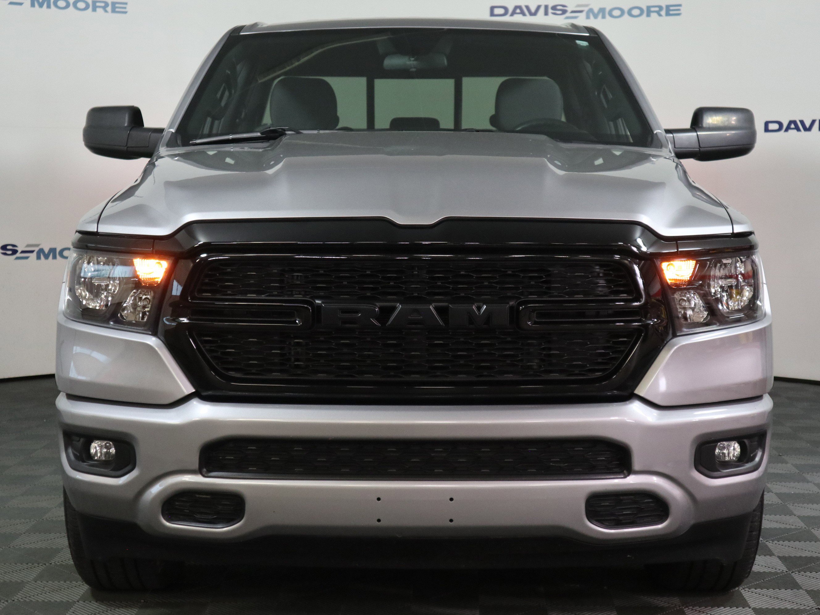 Used 2024 RAM 1500 Tradesman w/ Night Edition image 13