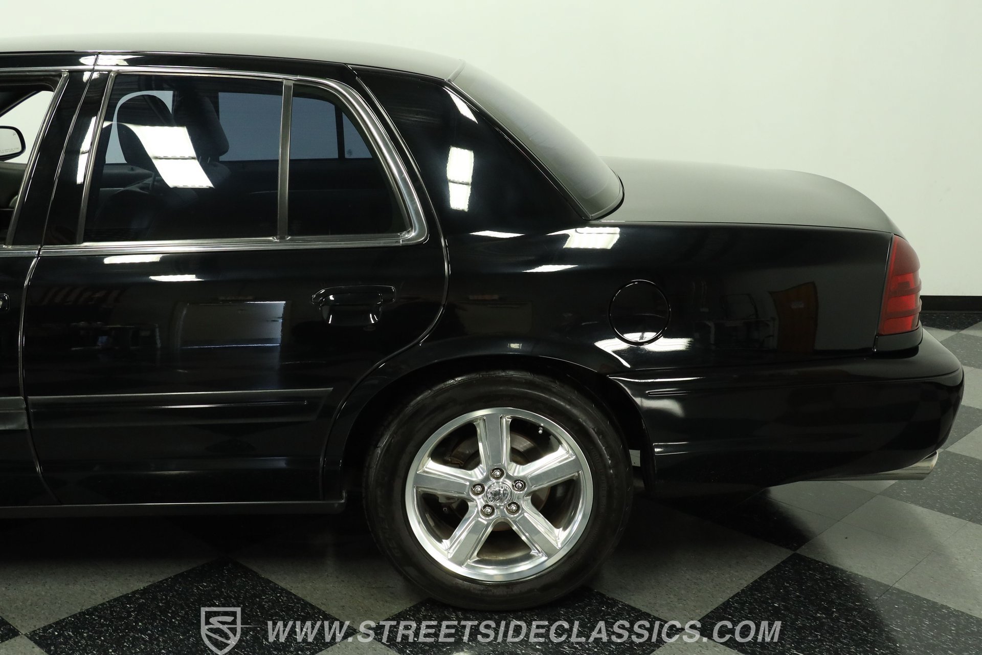 Used 2003 Mercury Marauder RWD image 24