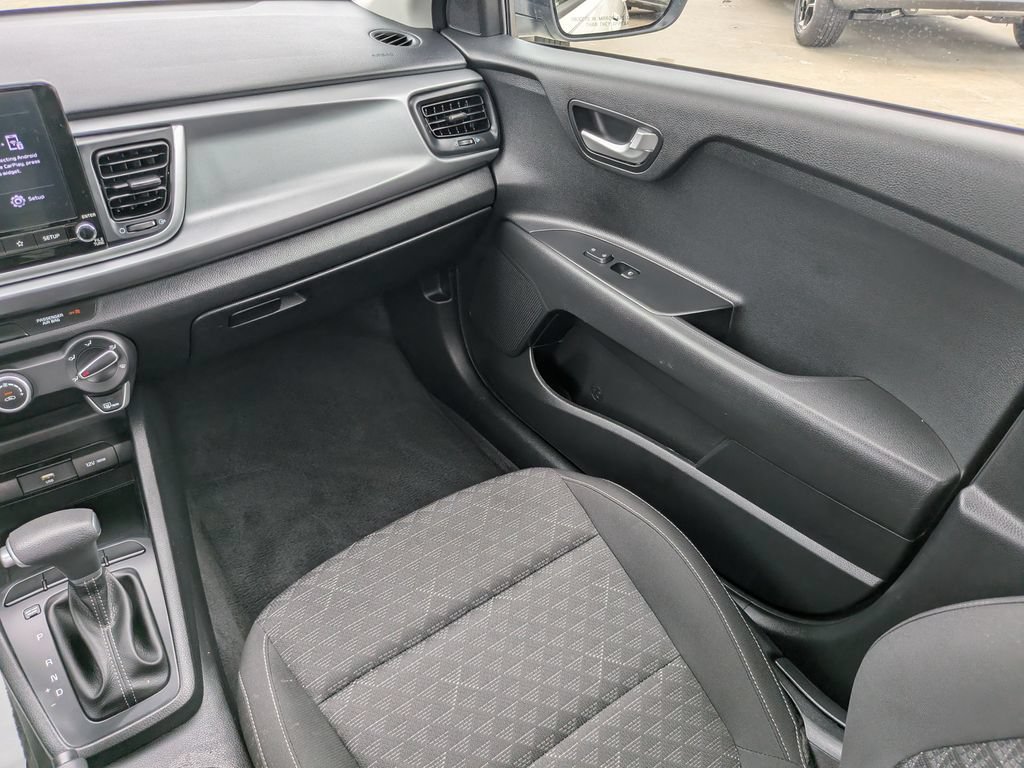 Certified 2022 Kia Rio LX FWD image 16