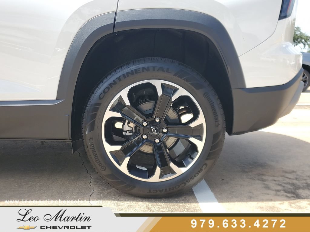 New 2026 Chevrolet Equinox LT w/ Convenience Package II FWD image 8