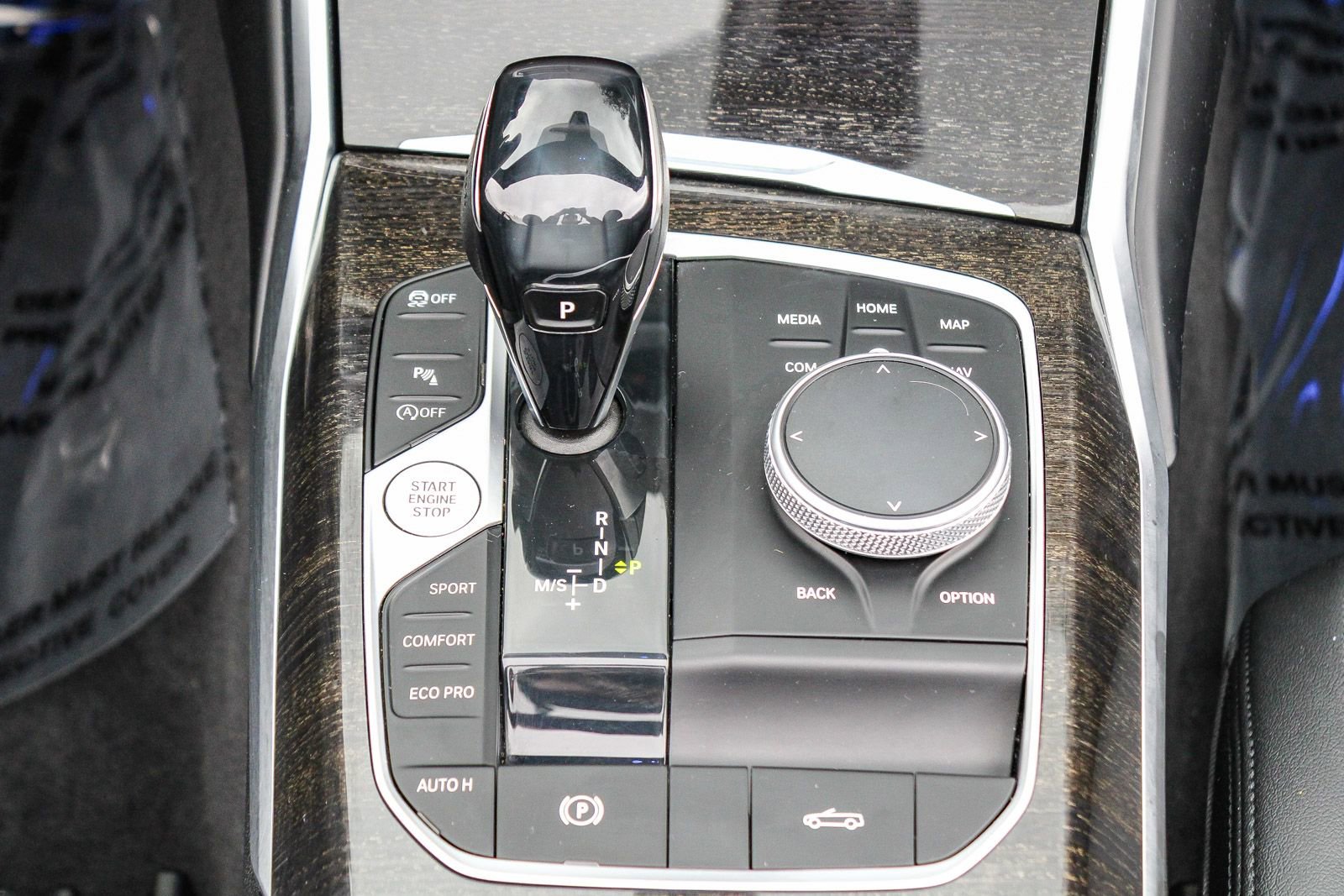 Used 2021 BMW 430i Convertible w/ Convenience Package image 14