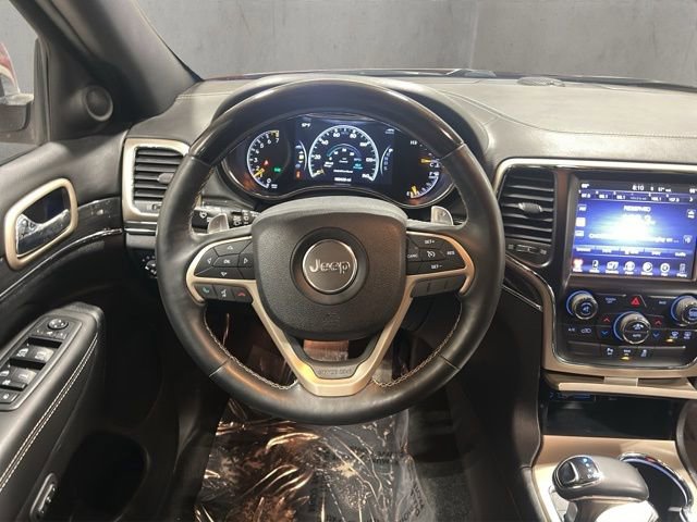 Used 2014 Jeep Grand Cherokee Overland image 16