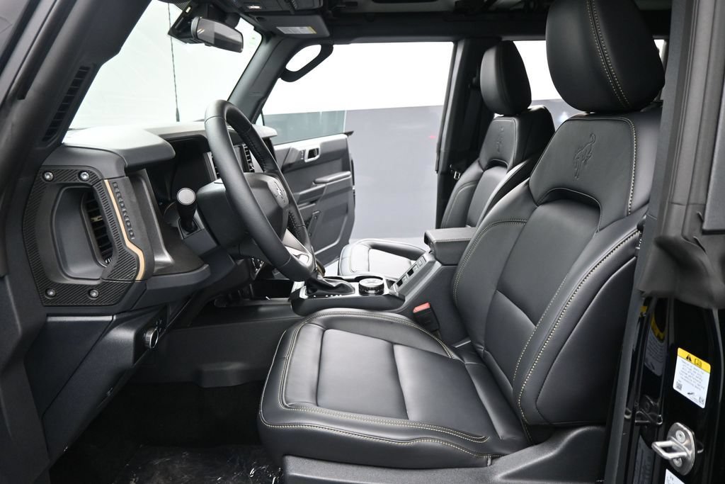 New 2026 Ford Bronco Badlands w/ Wildtrak Package AWD/4WD image 9