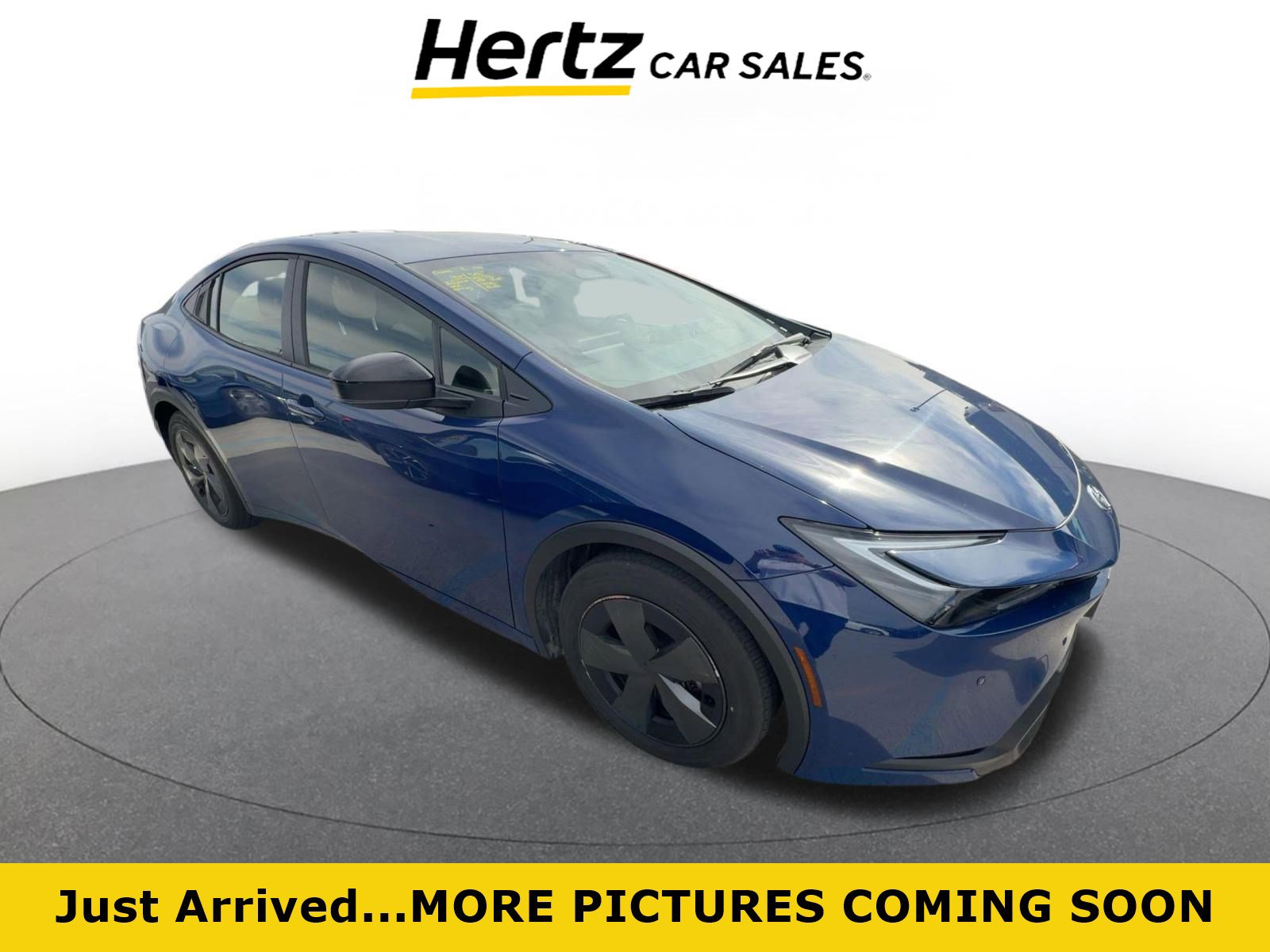 Used 2025 Toyota Prius LE