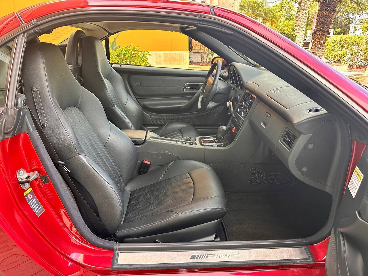 Used 2003 Mercedes-Benz SLK 32 AMG image 24