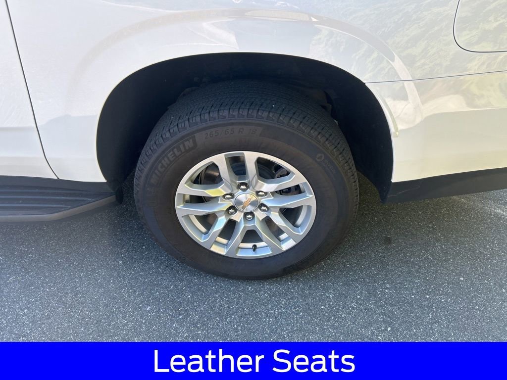 Certified 2024 Chevrolet Suburban LT AWD/4WD image 4