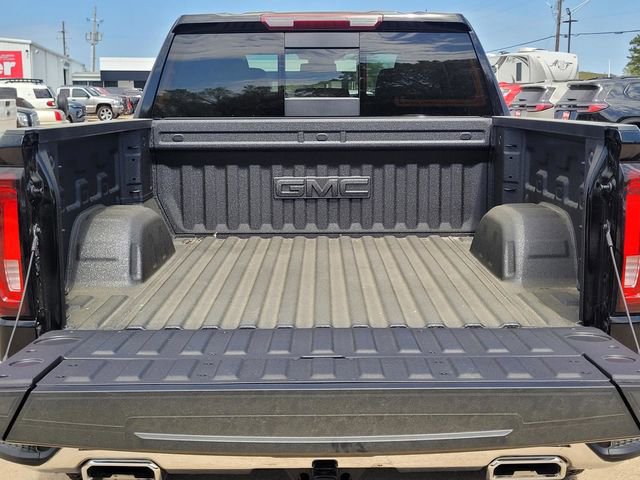 New 2026 GMC Sierra 1500 SLT image 8
