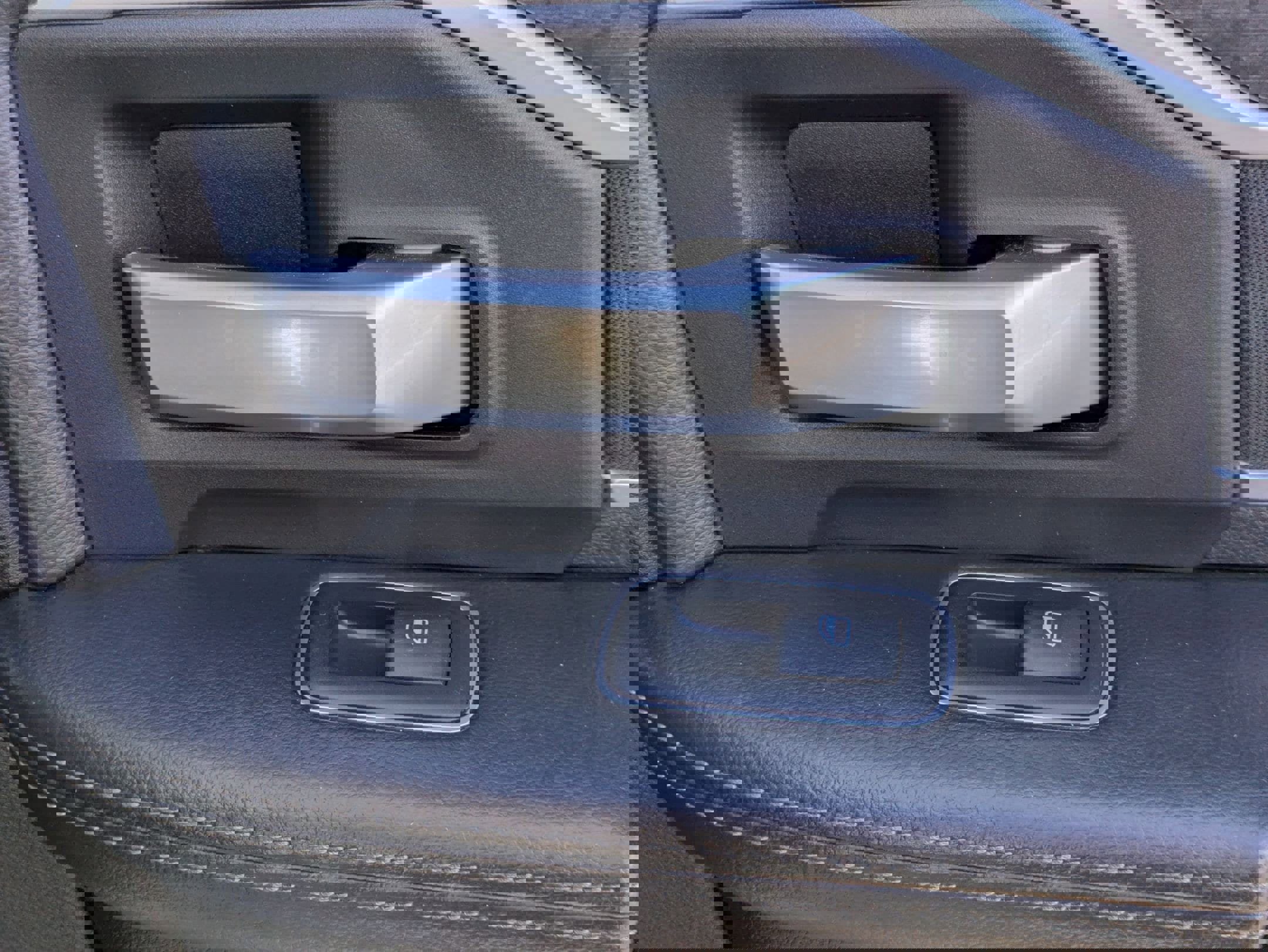 Certified 2024 RAM 3500 Big Horn image 32