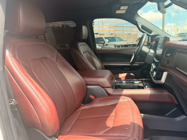 Used 2024 Ford Expedition Max Limited AWD/4WD image 27
