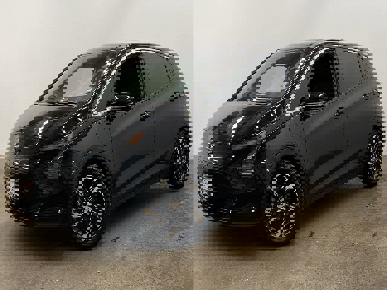 Used 2023 Chevrolet Bolt LT w/ Infotainment Package image 1