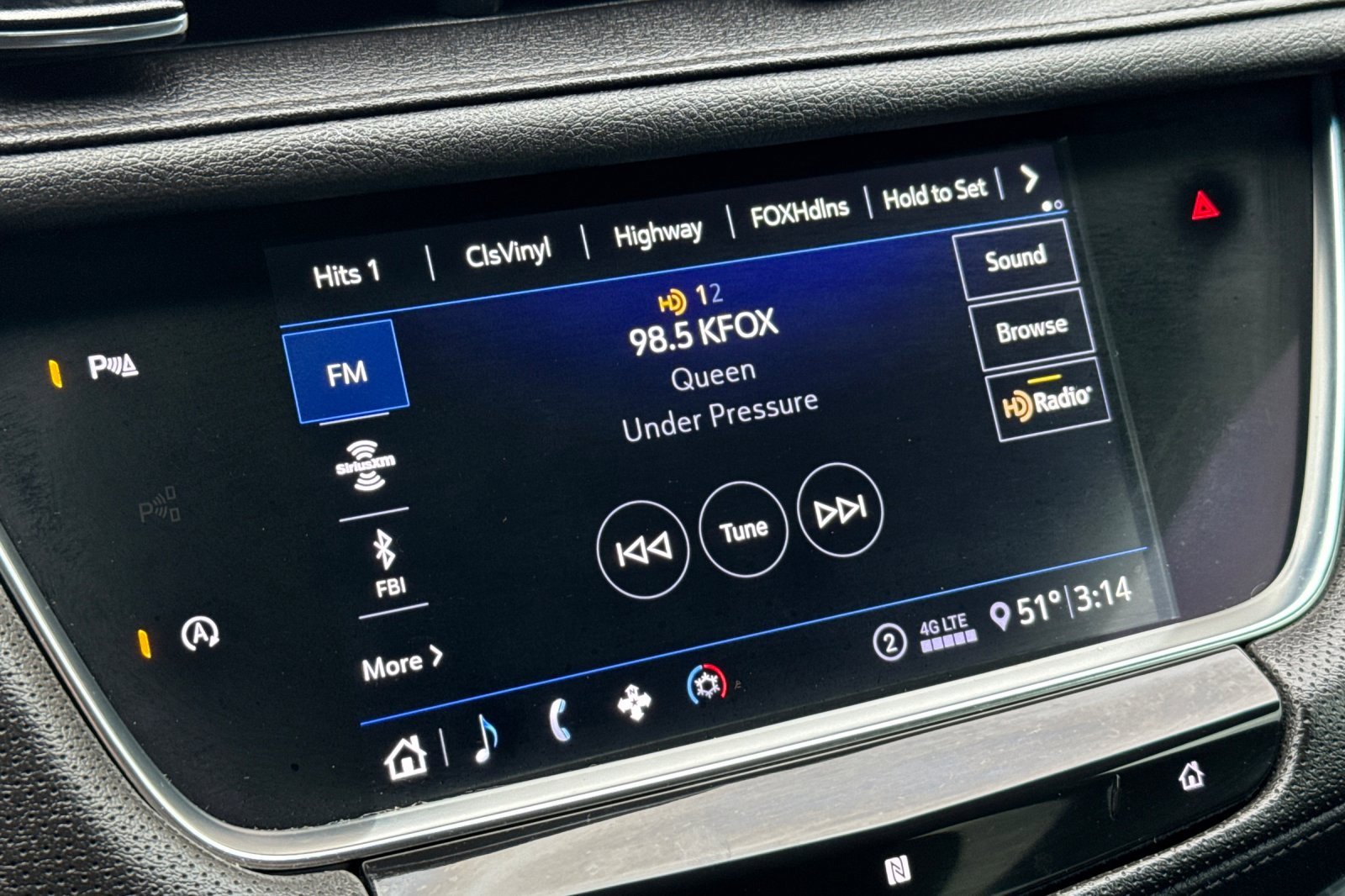 Used 2020 Cadillac XT5 Premium Luxury image 24