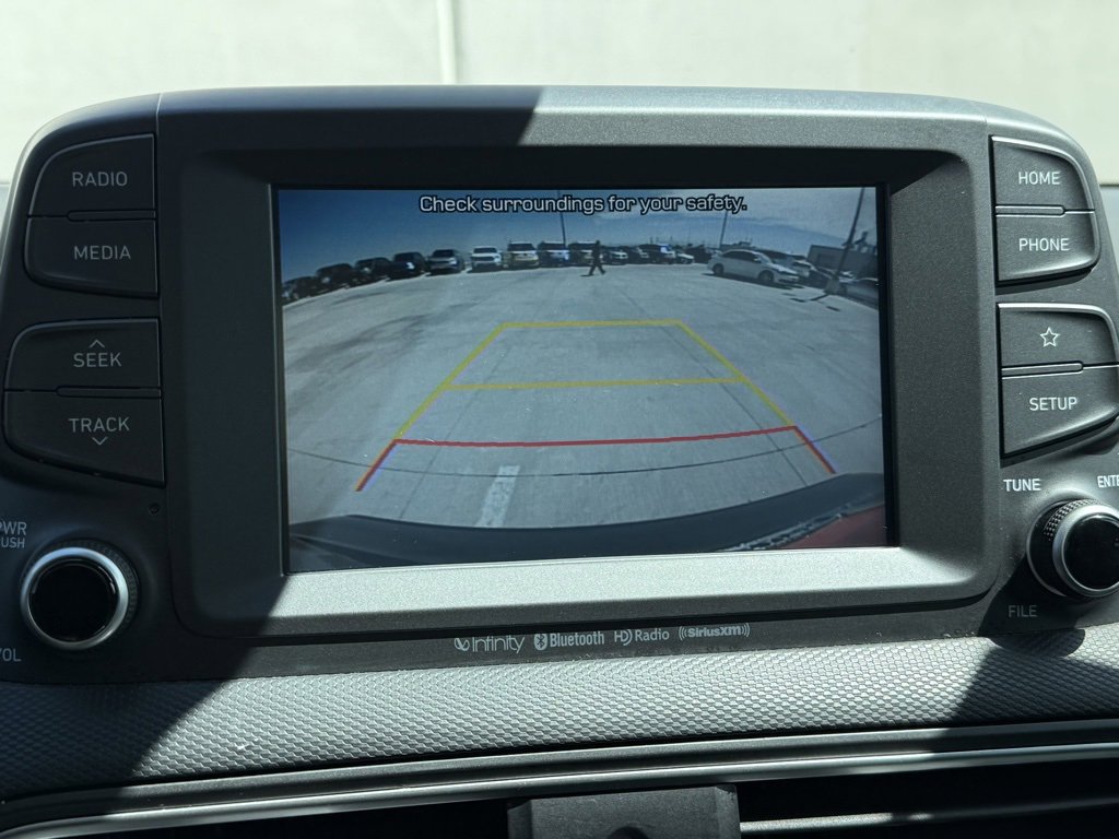 Used 2021 Hyundai Kona Limited image 8