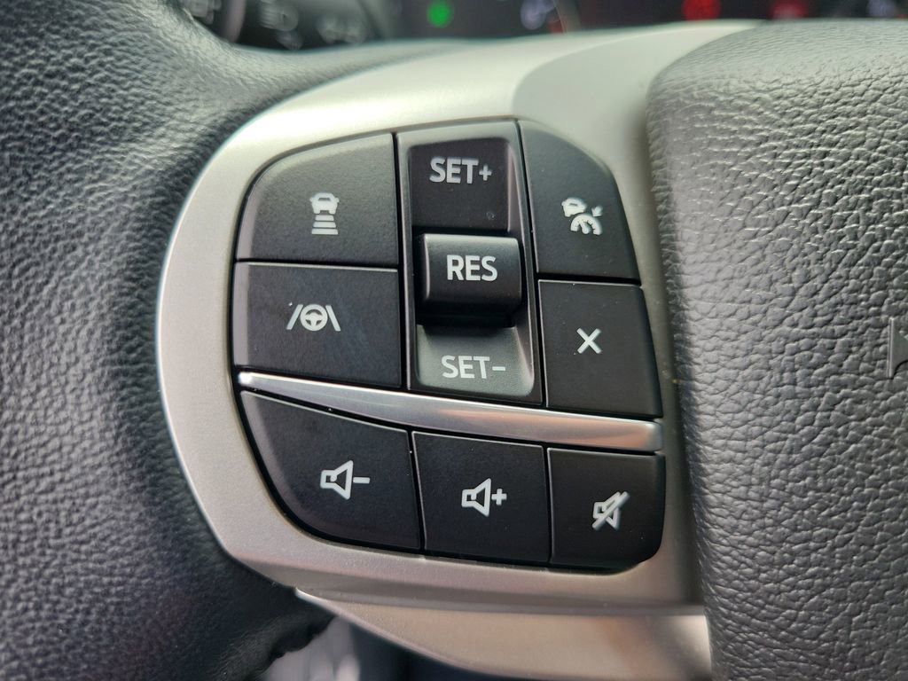 Certified 2023 Ford Explorer XLT w/ Equipment Group 202A image 25