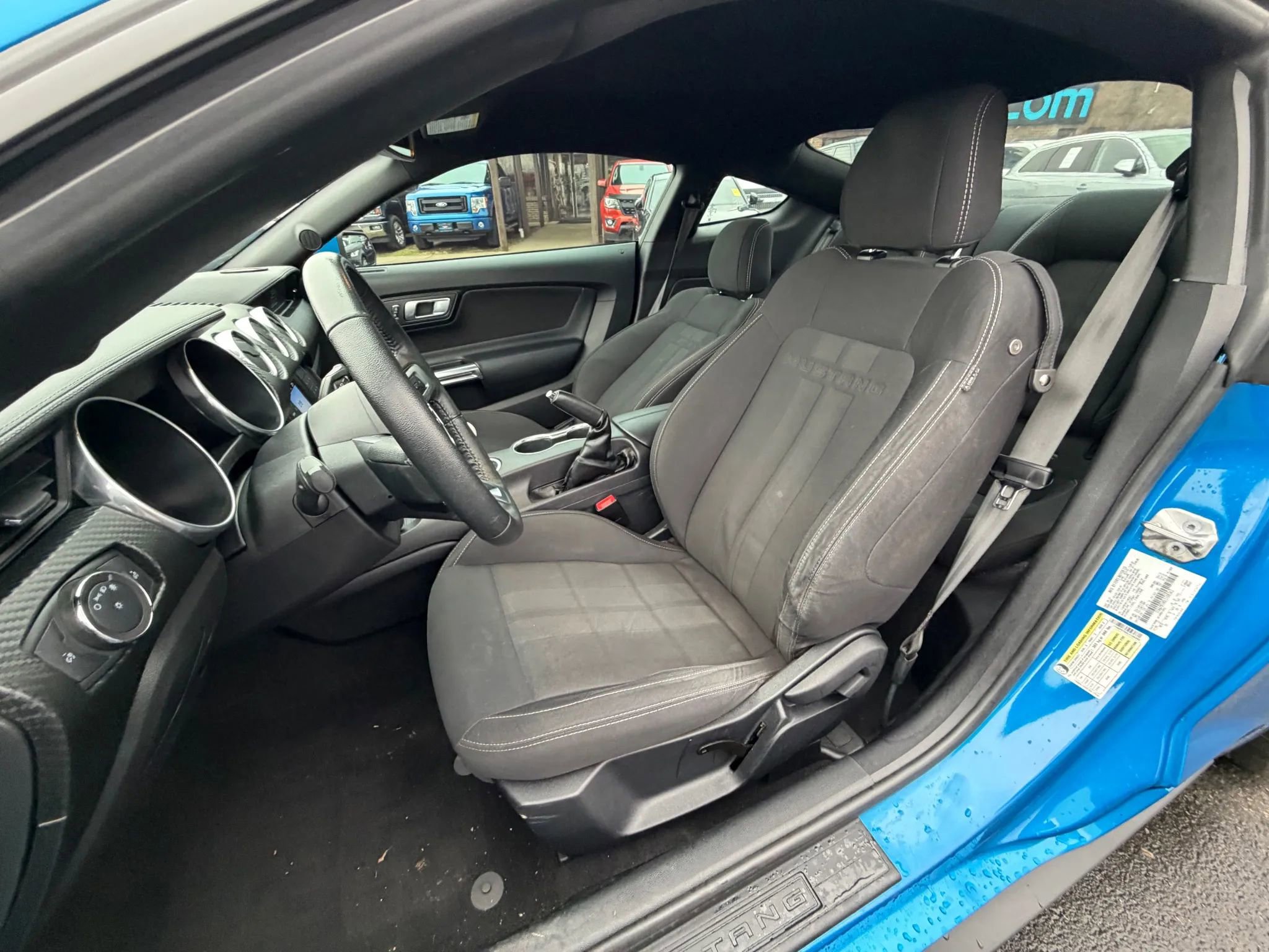 Used 2020 Ford Mustang Coupe image 11