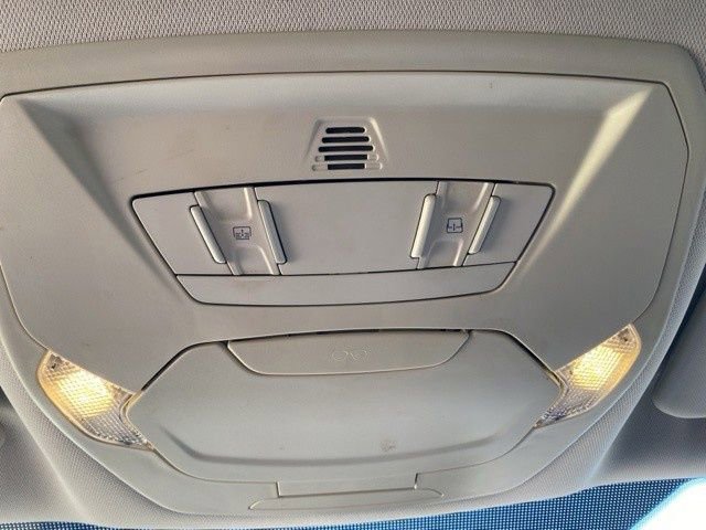 Used 2015 Ford Escape SE w/ Equipment Group 201A image 22