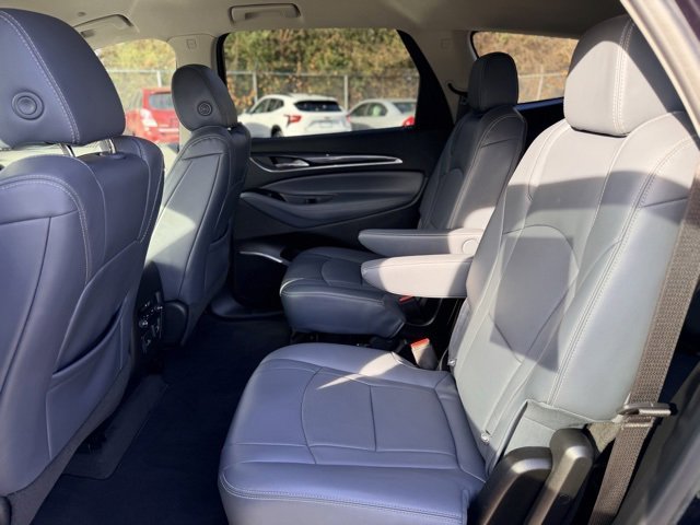 Used 2020 Buick Enclave Essence w/ Sound and Sites Package image 25