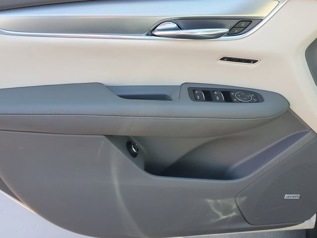 Certified 2021 Cadillac XT5 Premium Luxury w/ LPO, Floor Liner Package AWD/4WD image 15