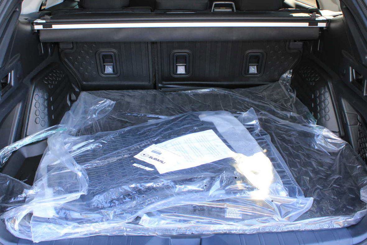 New 2025 Subaru Outback Premium image 6