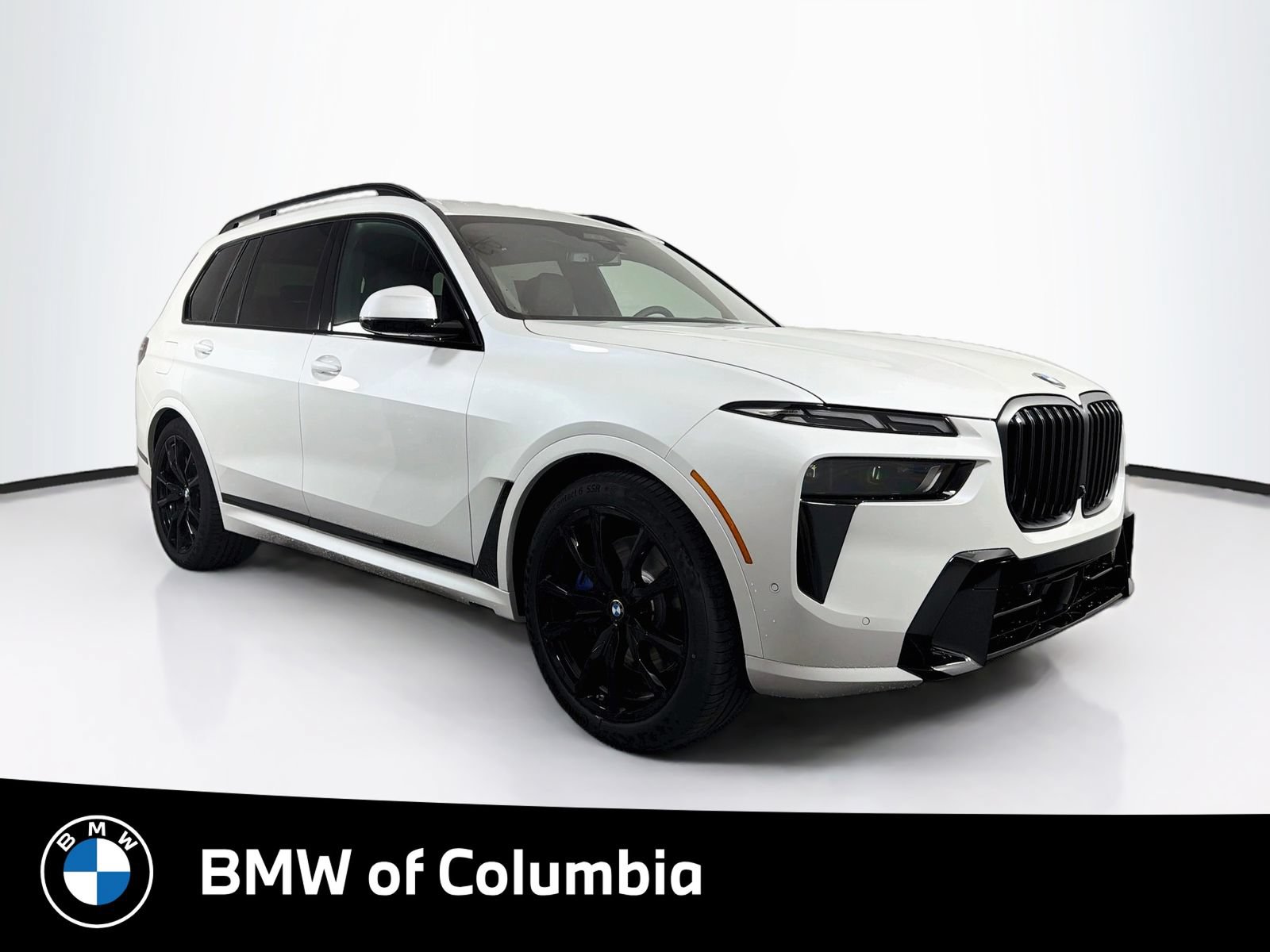 New 2027 BMW X7 xDrive40i w/ M Sport Package