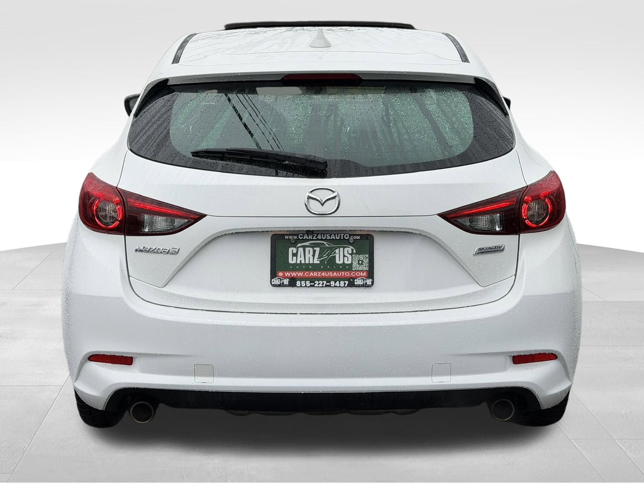 Used 2018 MAZDA MAZDA3 Grand Touring FWD image 8