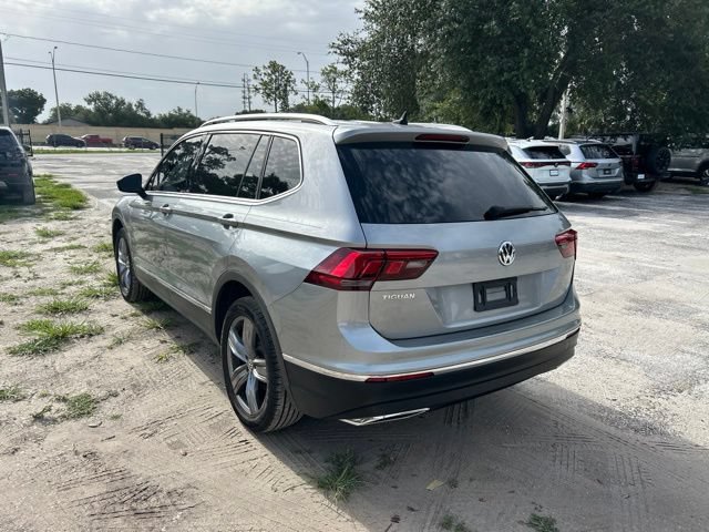 Used 2020 Volkswagen Tiguan SEL FWD image 3