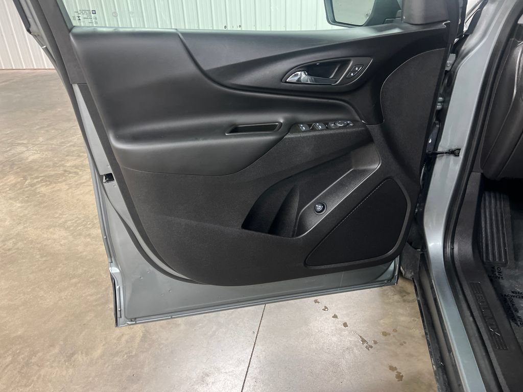 Certified 2024 Chevrolet Equinox LT AWD/4WD image 15