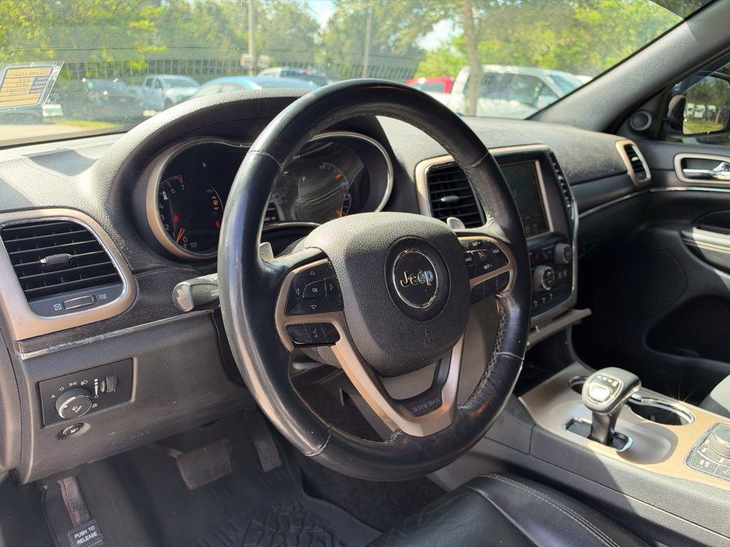 Used 2015 Jeep Grand Cherokee Limited AWD/4WD image 9