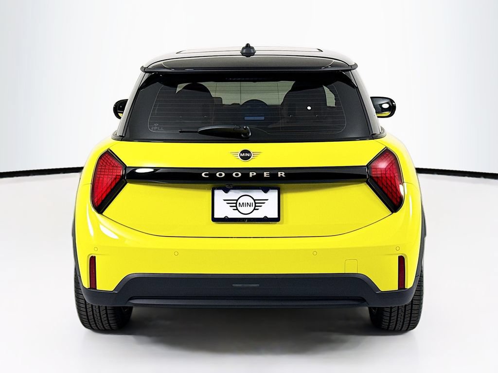 New 2026 MINI Cooper 2-Door Hardtop FWD image 6