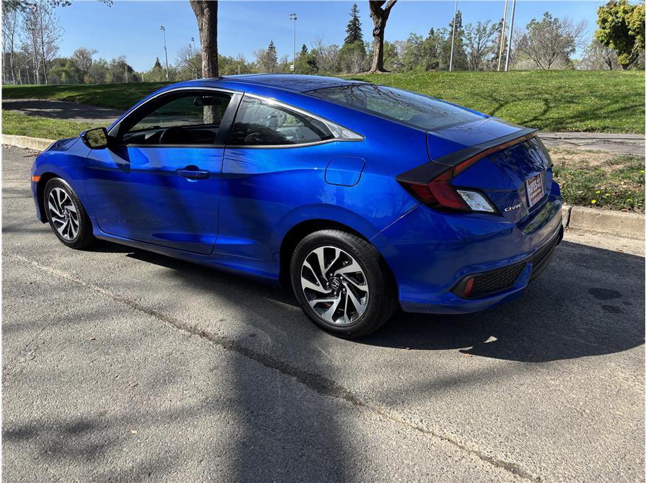 Used 2017 Honda Civic LX-P image 5