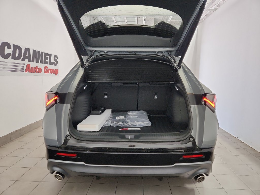 Used 2025 Acura ADX A-Spec image 30