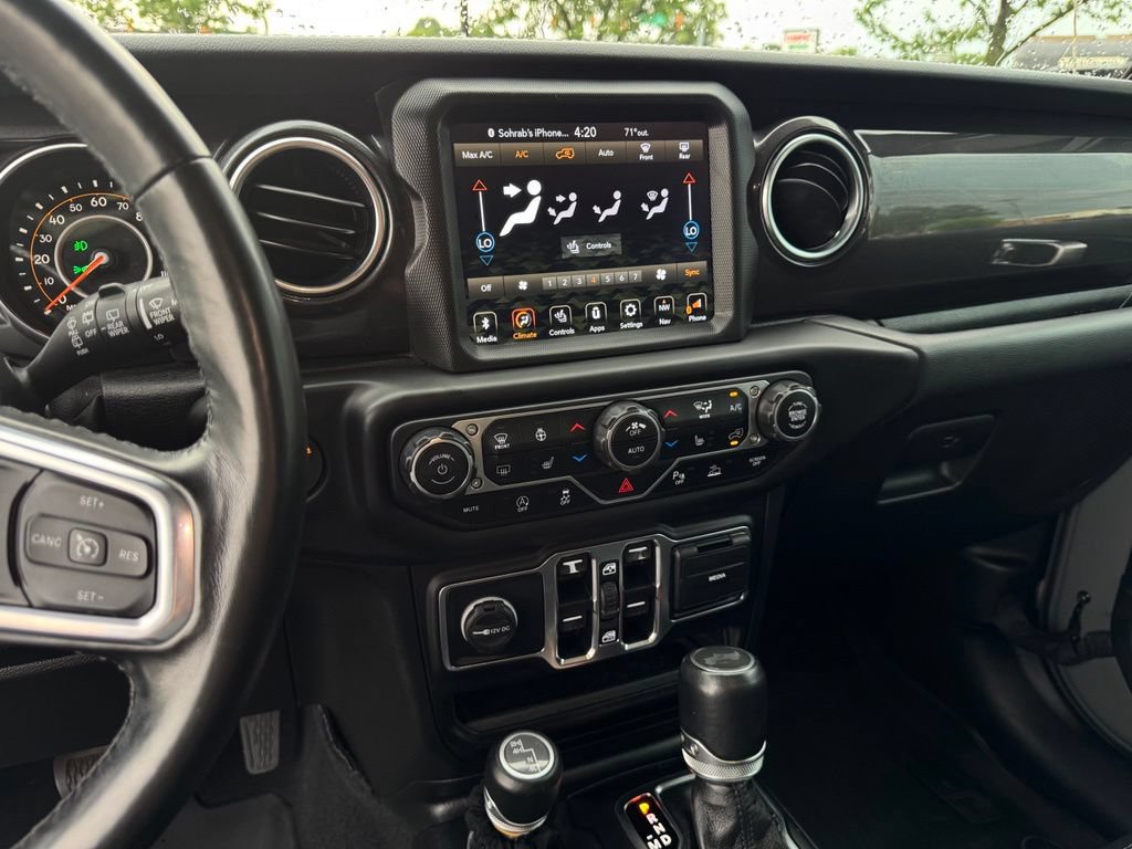 Used 2021 Jeep Wrangler Unlimited Sahara AWD/4WD image 44