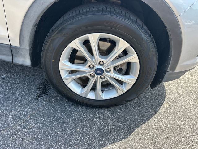 Used 2019 Ford Escape SE AWD/4WD image 25