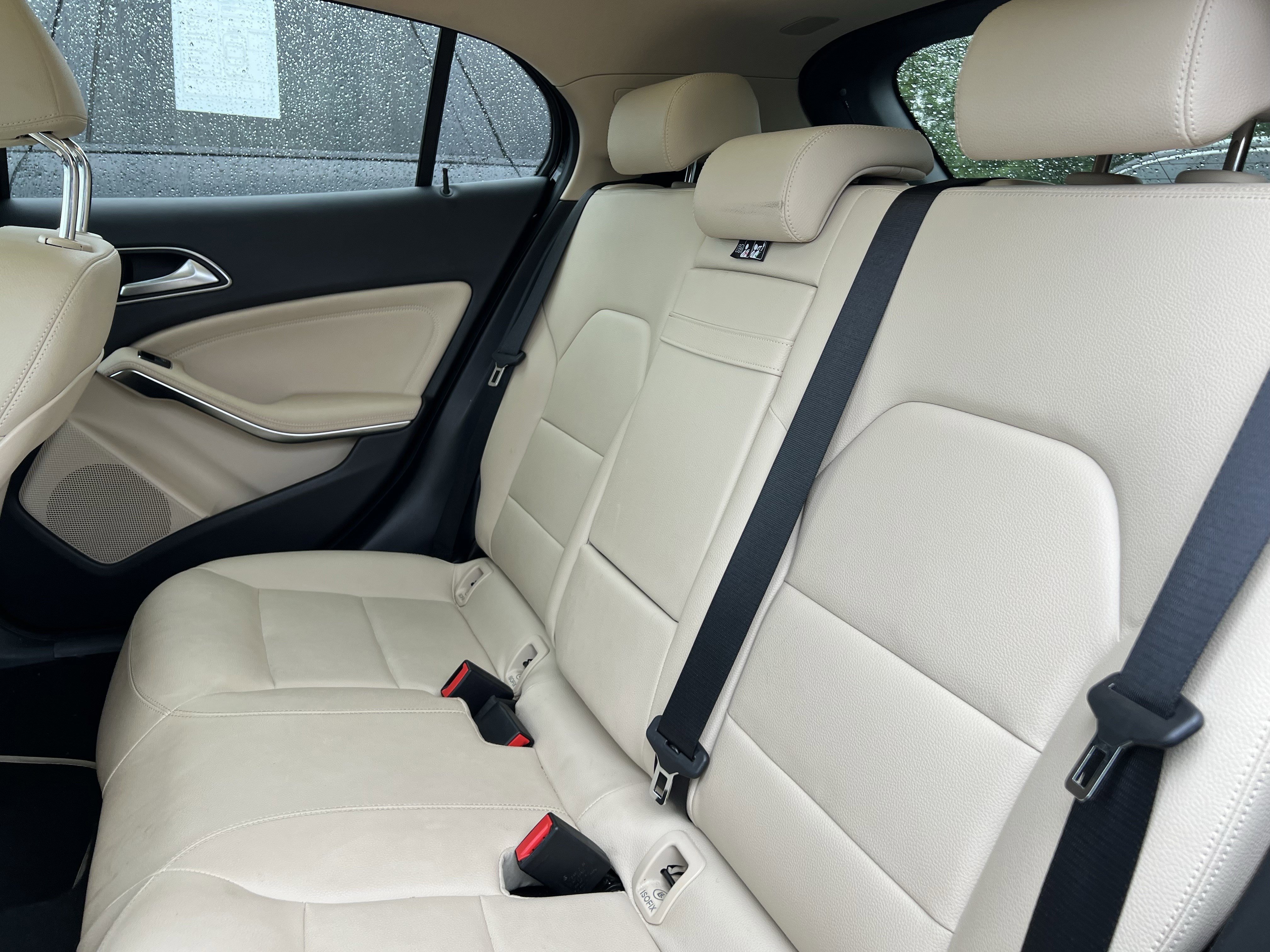 Used 2019 Mercedes-Benz GLA 250 image 32