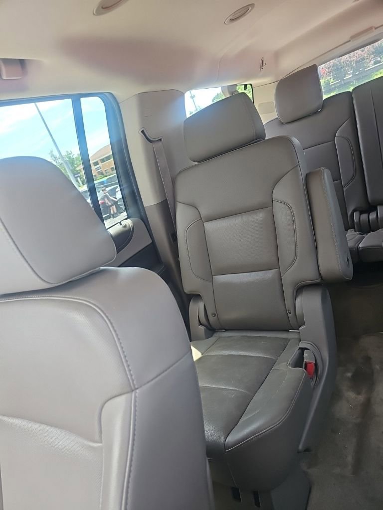 Used 2015 Chevrolet Suburban LTZ AWD/4WD image 13