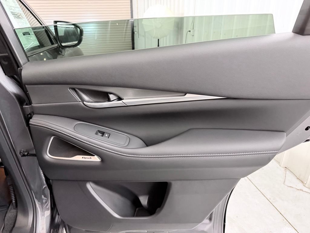 New 2027 INFINITI QX60 Luxe FWD image 47