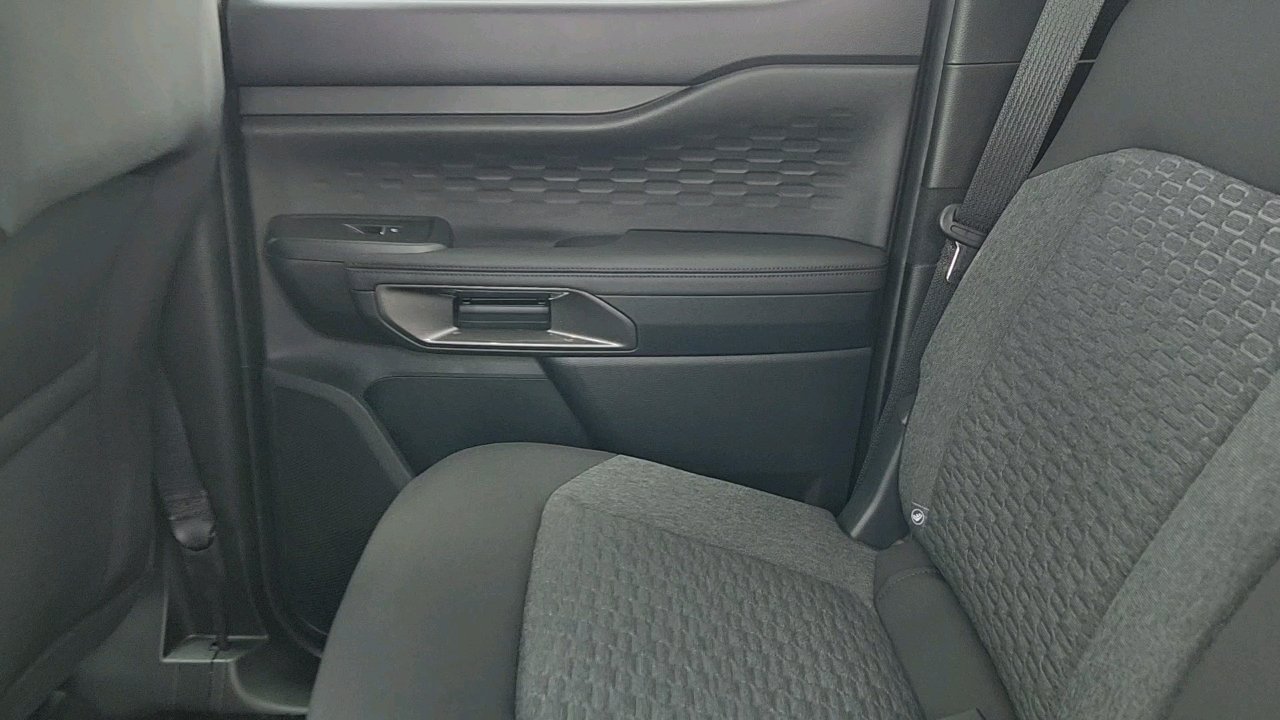 New 2025 Ford Ranger XLT w/ FX4 Off-Road Package image 21
