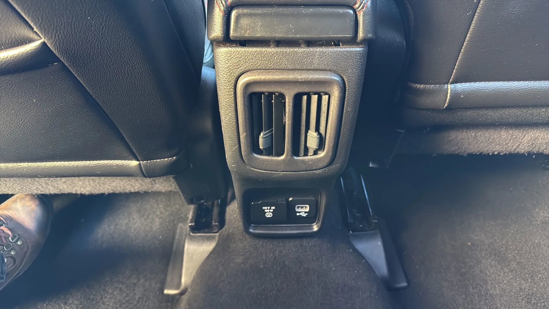 Used 2019 Jeep Compass Trailhawk image 29