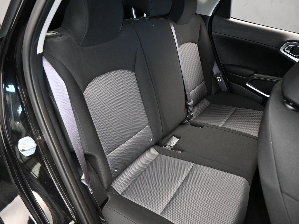 Used 2023 Kia Soul LX w/ Option Group 015 image 32