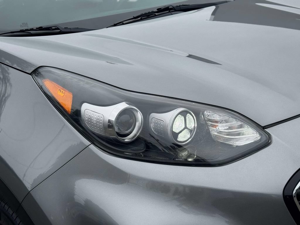 Used 2021 Kia Sportage EX AWD/4WD image 8