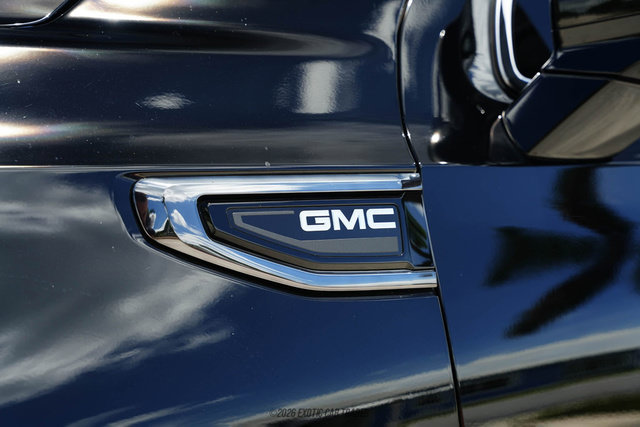 Used 2023 GMC Yukon Denali Ultimate AWD/4WD image 74