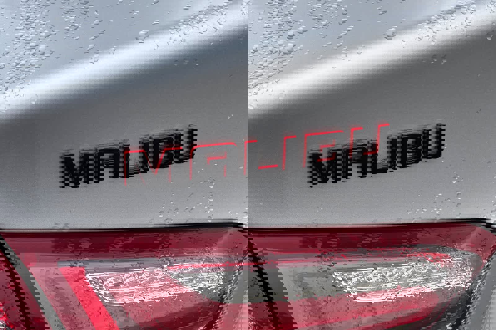 Used 2020 Chevrolet Malibu LT image 31