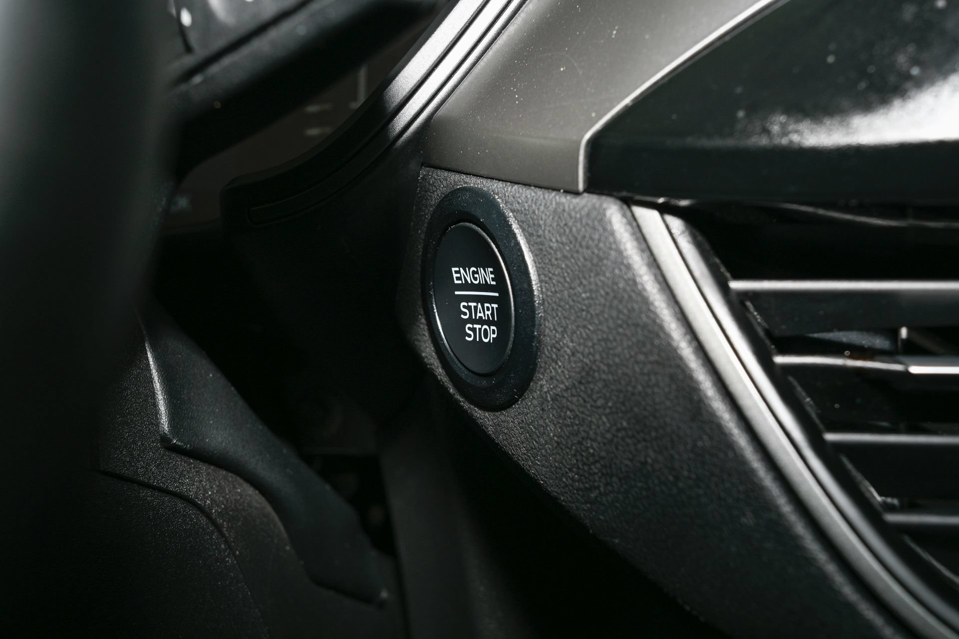 Used 2024 Ford Escape Active FWD image 31