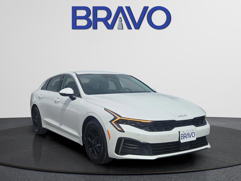 Used 2025 Kia K5 LXS FWD image 2