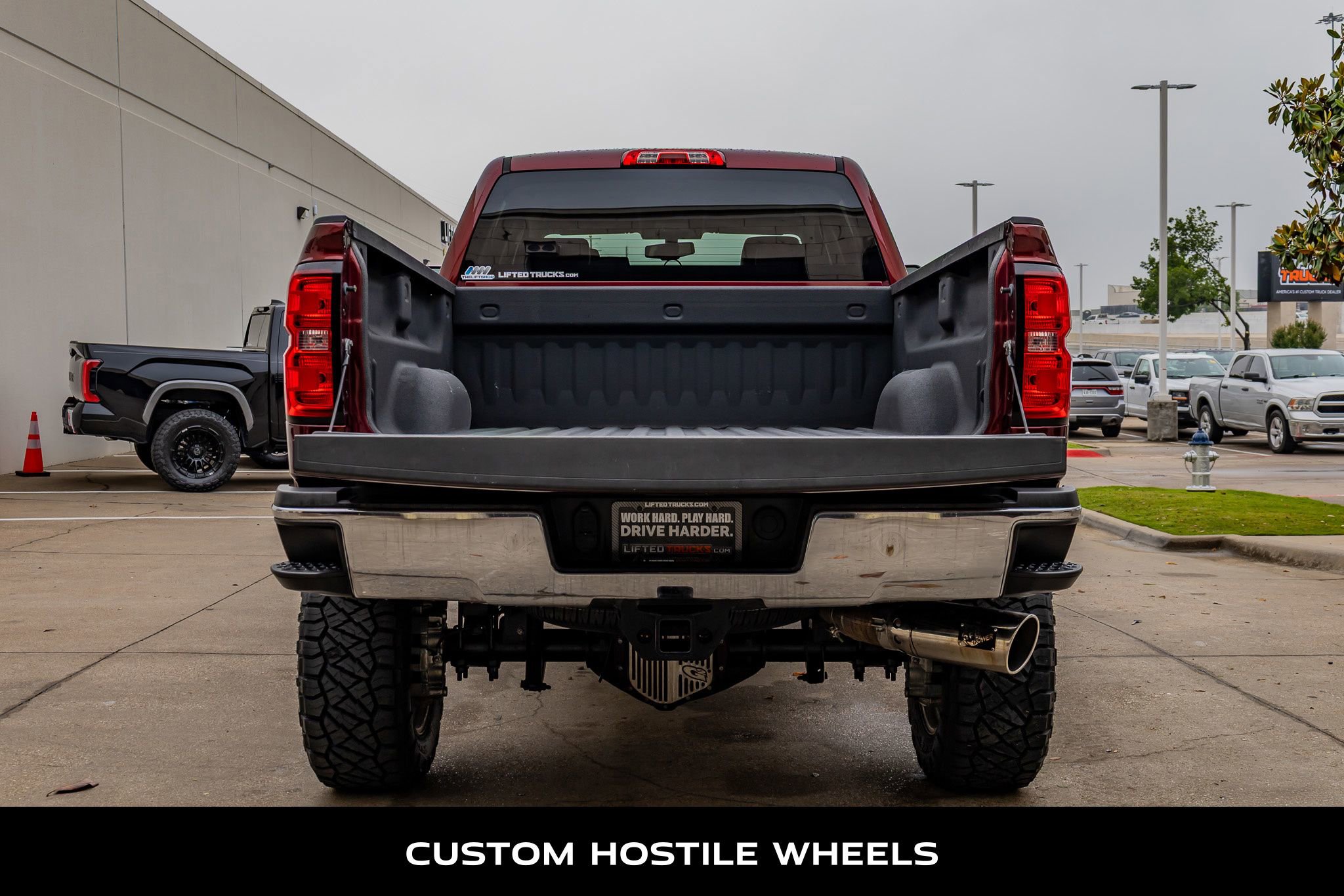 Used 2016 Chevrolet Silverado 2500 LT w/ LT Convenience Package AWD/4WD image 8